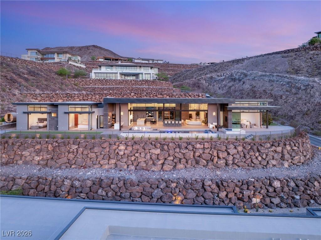 MLS #2746401 image #0