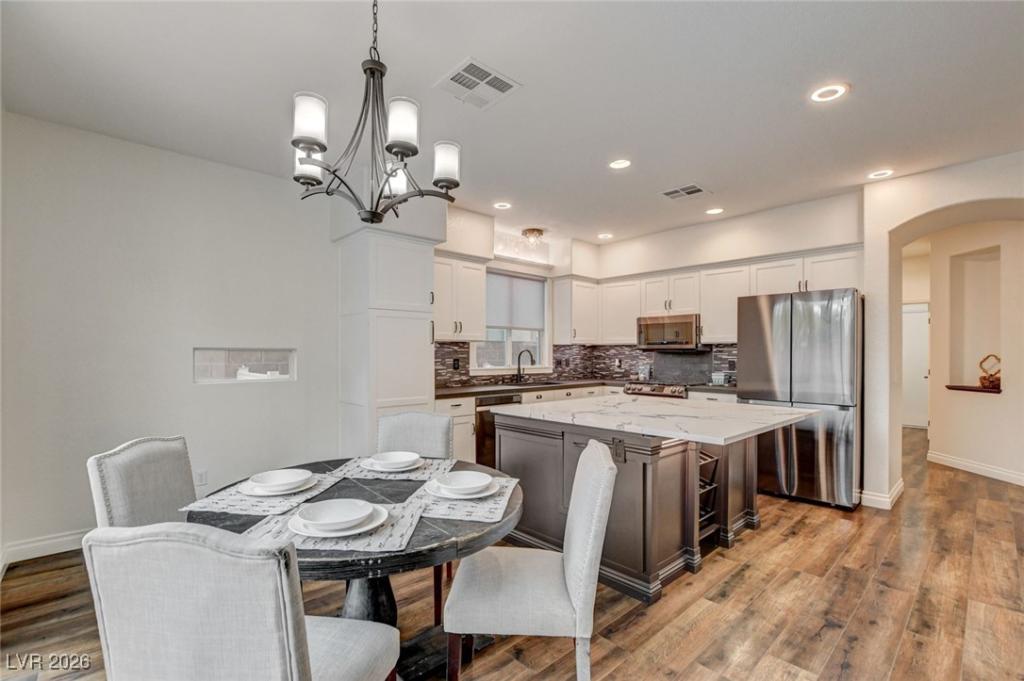 MLS #2746710 image #0