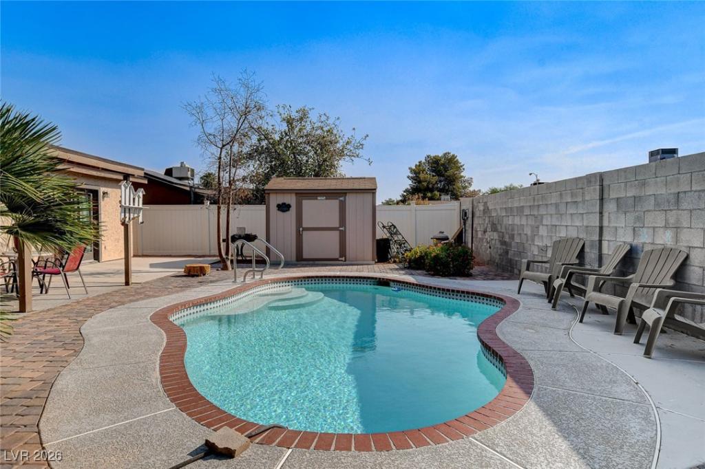 MLS #2746813 image #0