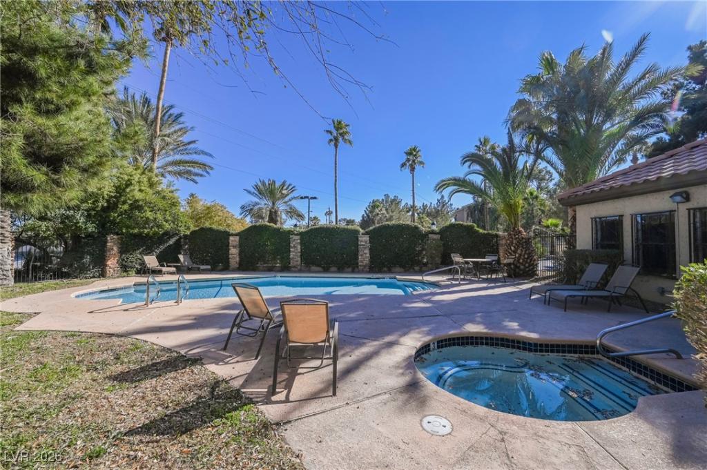 MLS #2746857 image #0