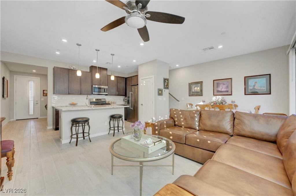 MLS #2747097 image #0