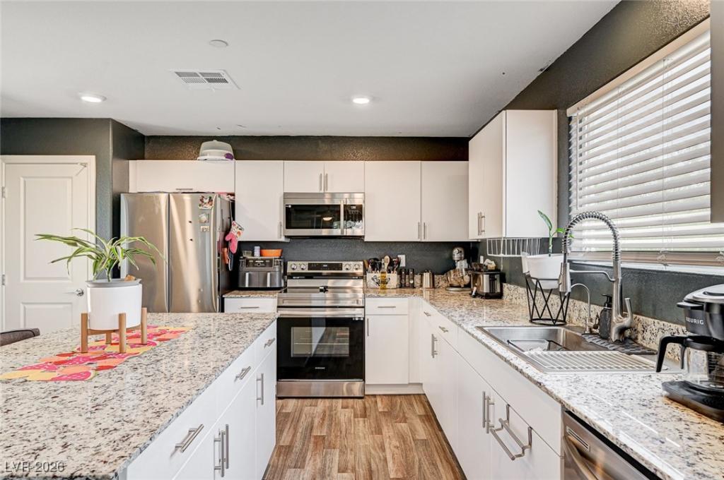 MLS #2747504 image #0