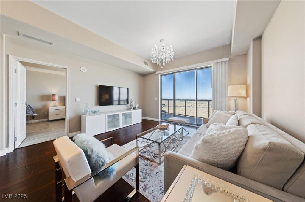 MLS #2748154 image #0