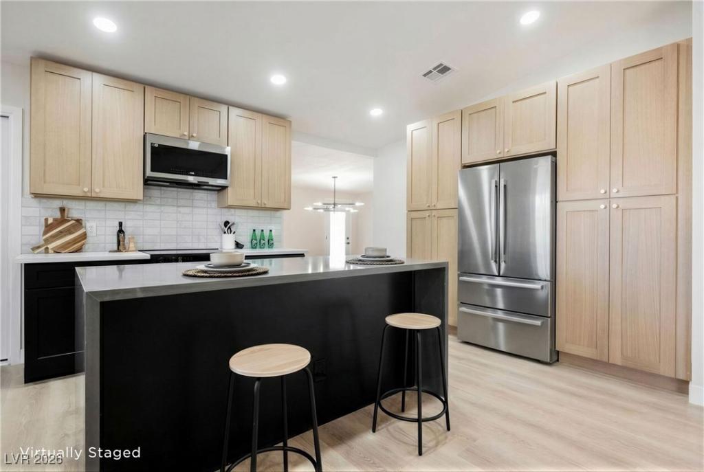 MLS #2748386 image #0