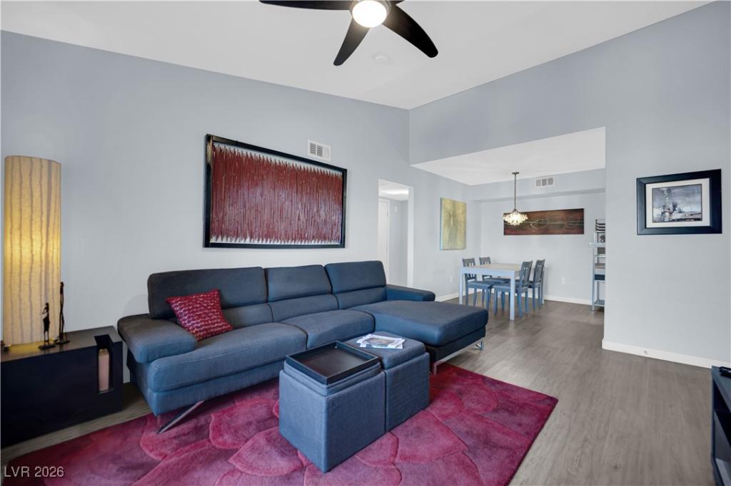 MLS #2748409 image #0