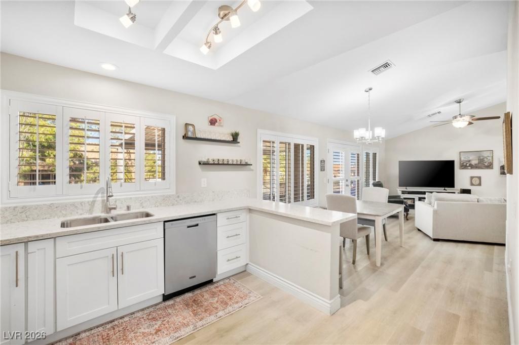 MLS #2748475 image #0