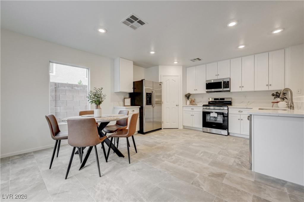 MLS #2749289 image #0