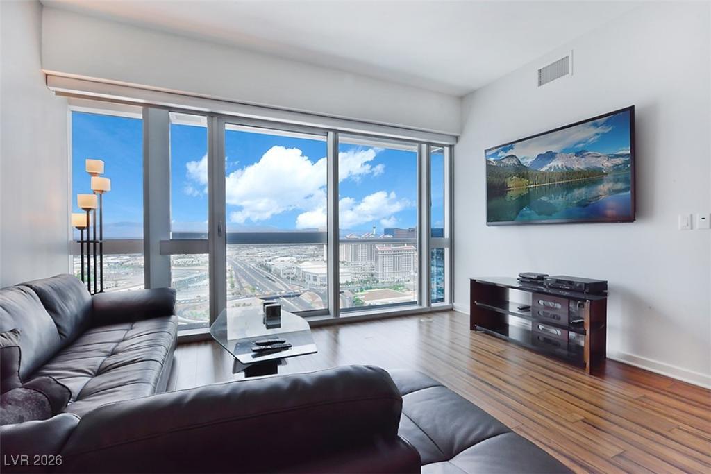 MLS #2749368 image #0