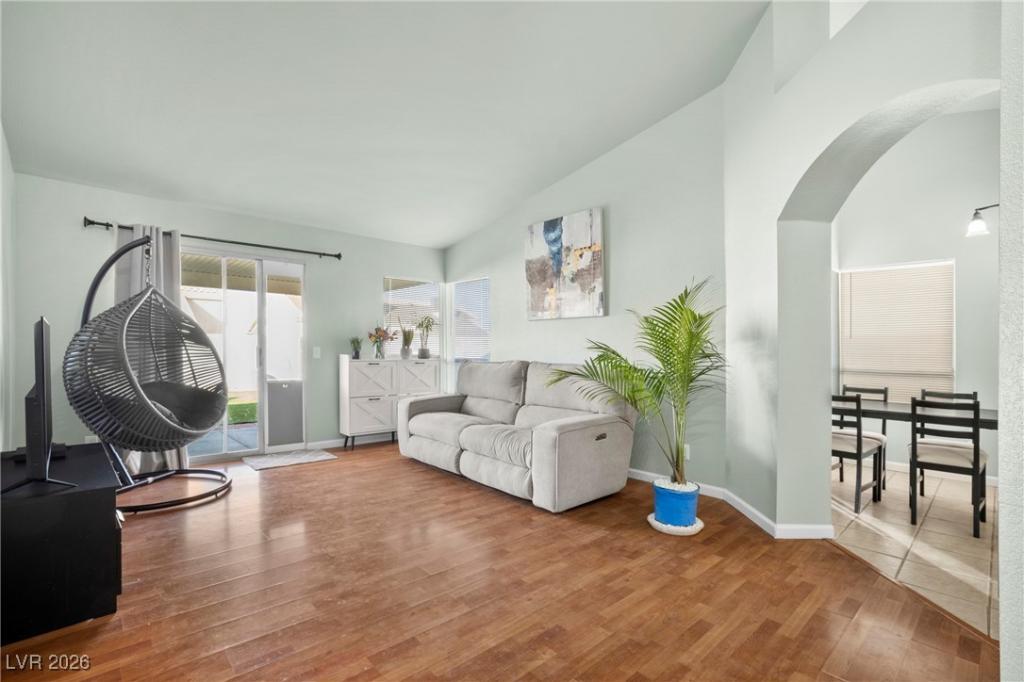 MLS #2749604 image #0