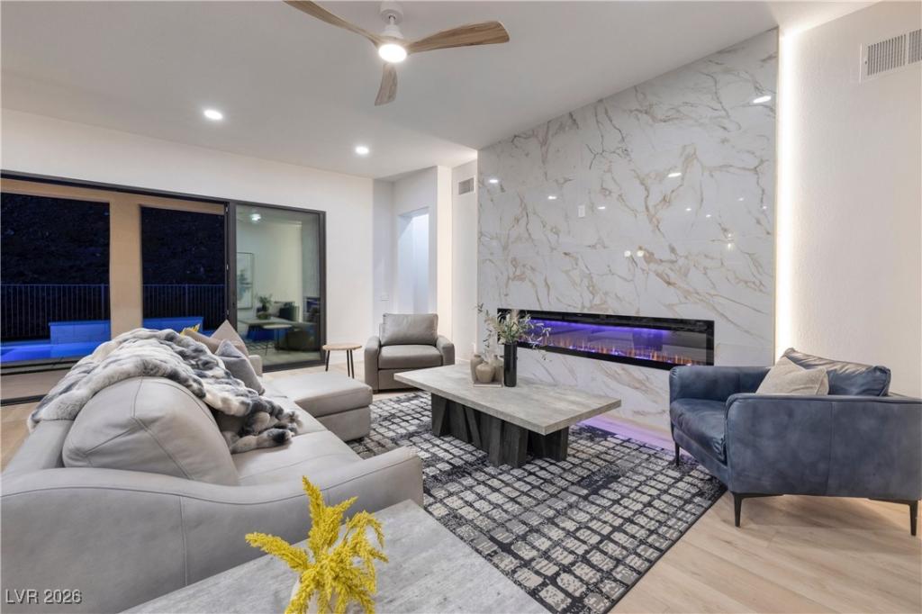 MLS #2749677 image #0