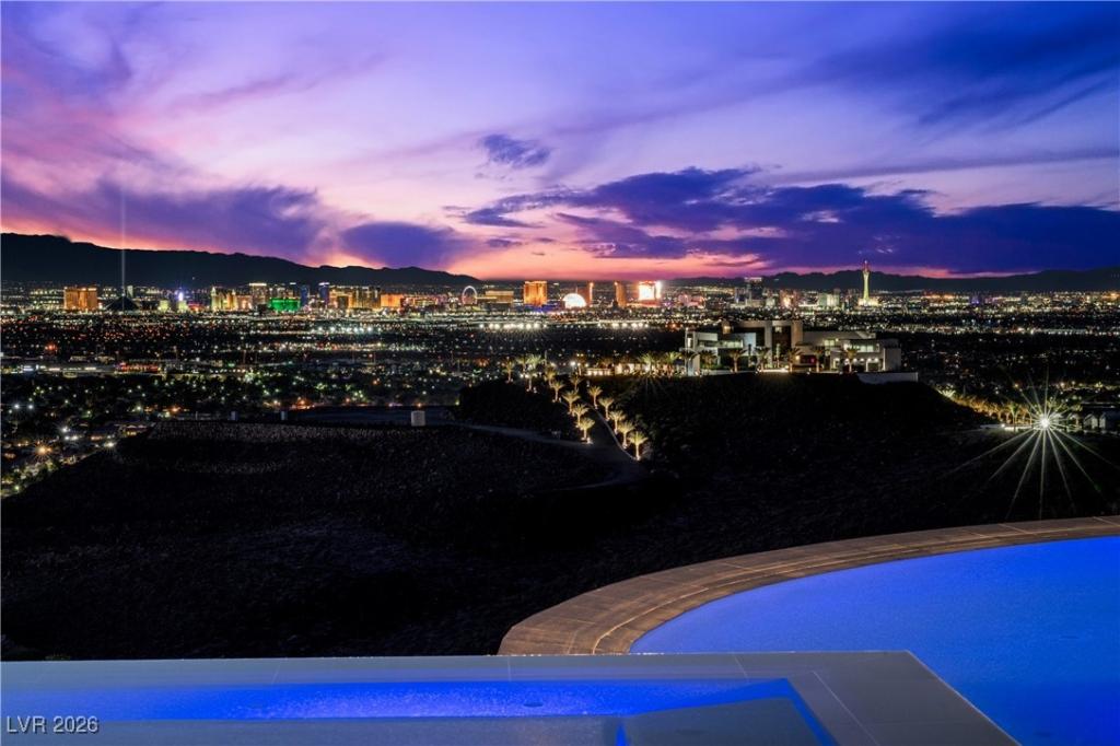 MLS #2749860 image #0