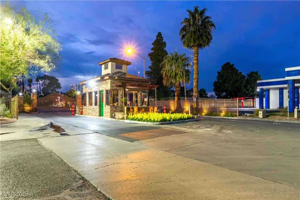 MLS #2749916 image #0