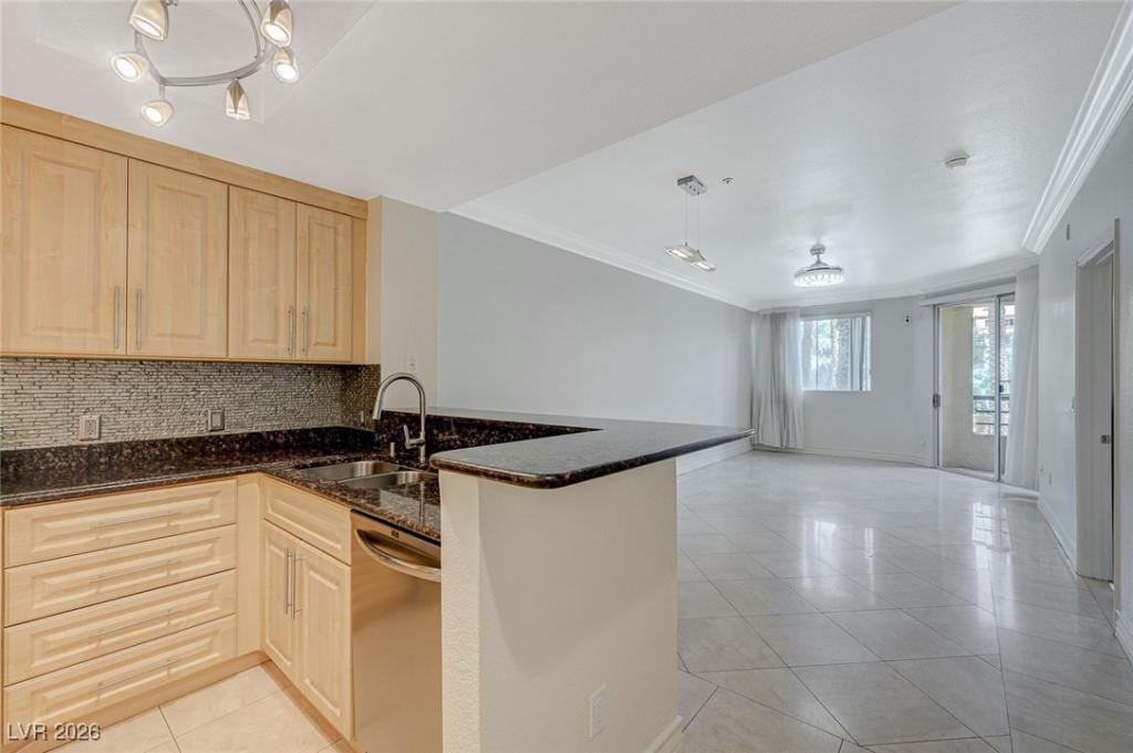 MLS #2751810 image #0