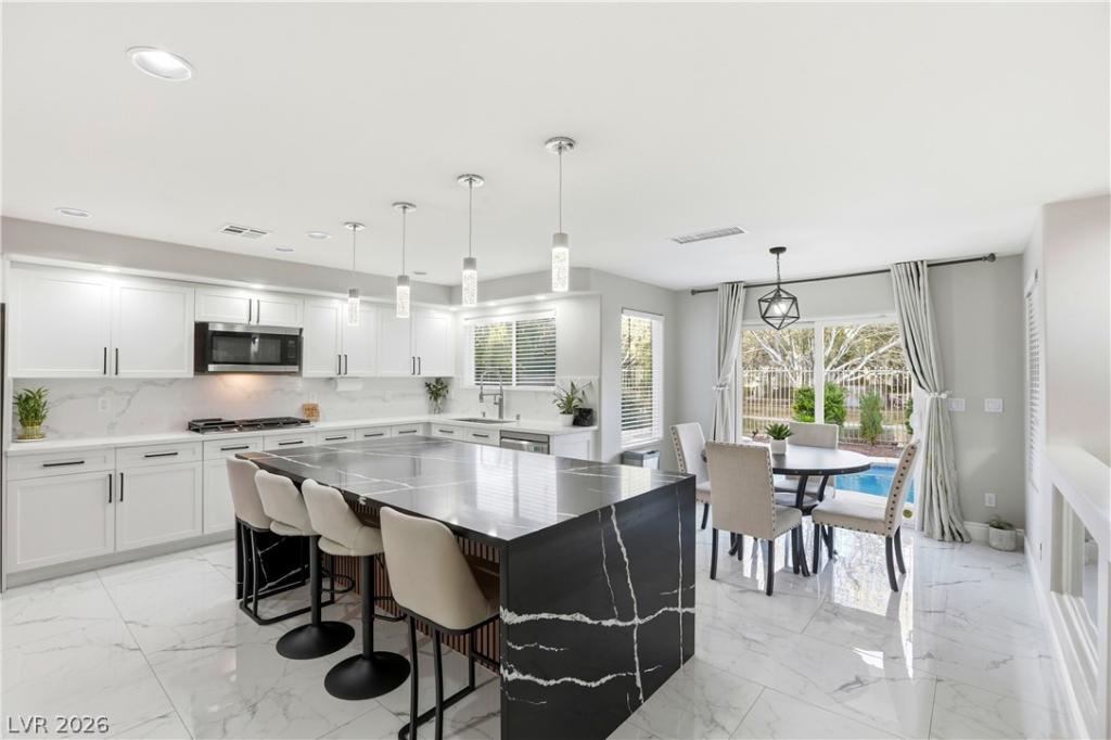 MLS #2757913 image #0