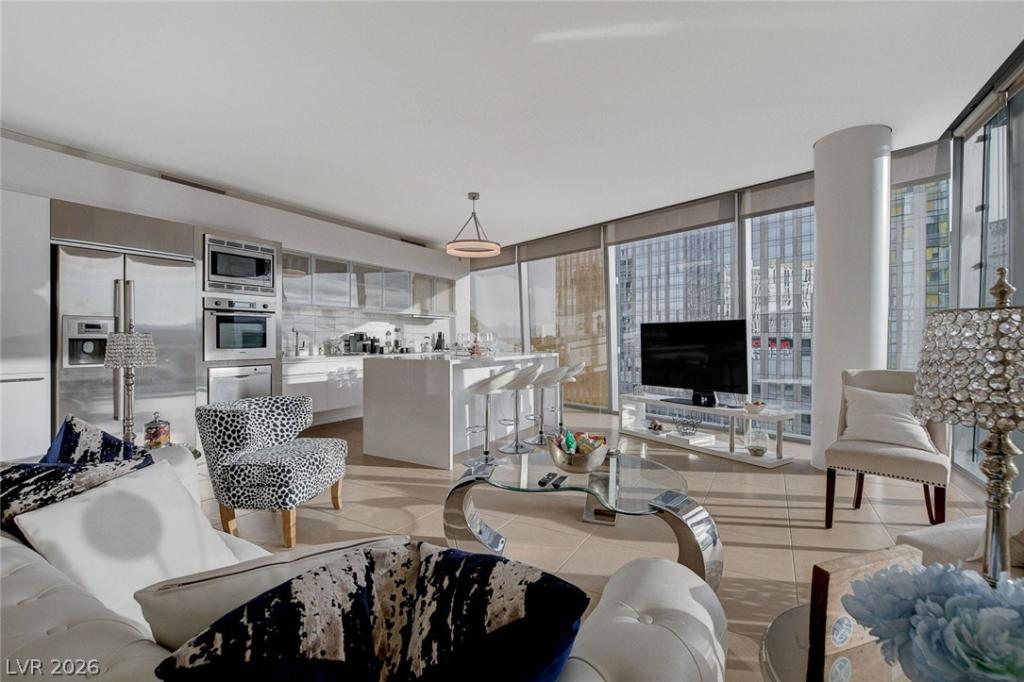 MLS #2758809 image #0