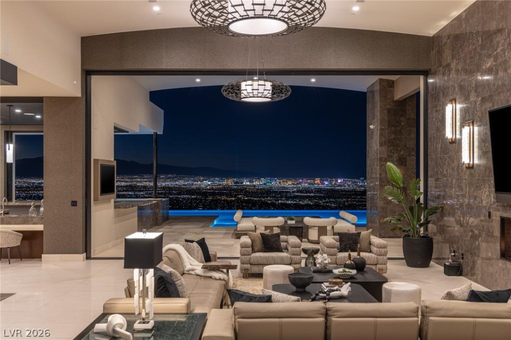 MLS #2767725 image #0