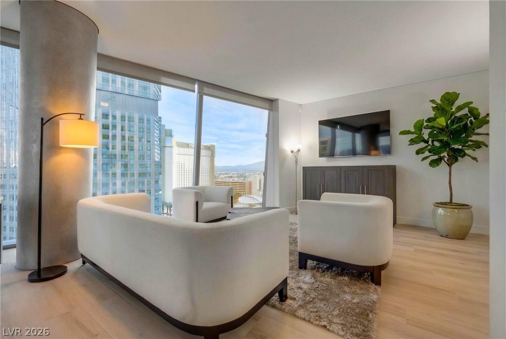 MLS #2774193 image #0