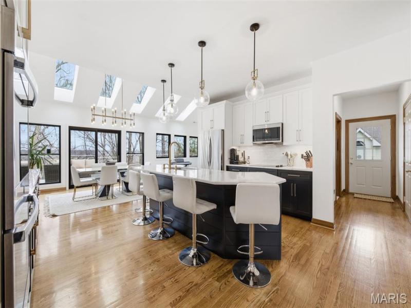 MLS #MIS26015391 image #0