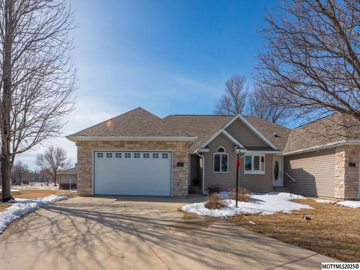 MLS #250146 image #0