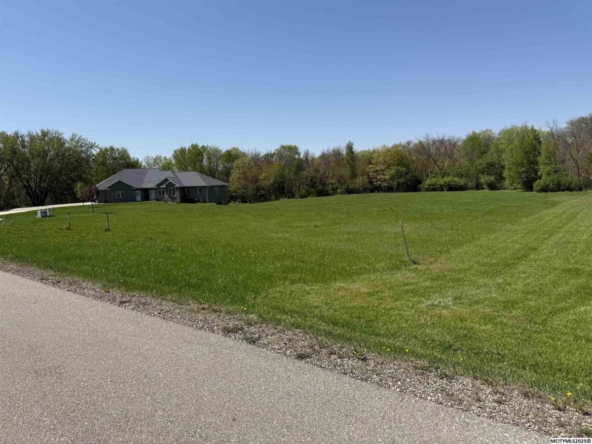 MLS #250285 image #0