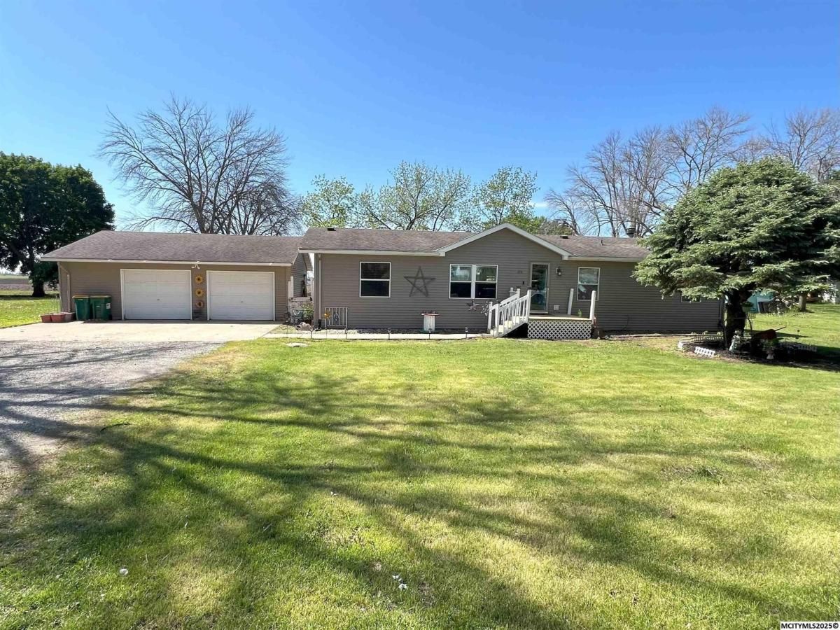 MLS #250337 image #0