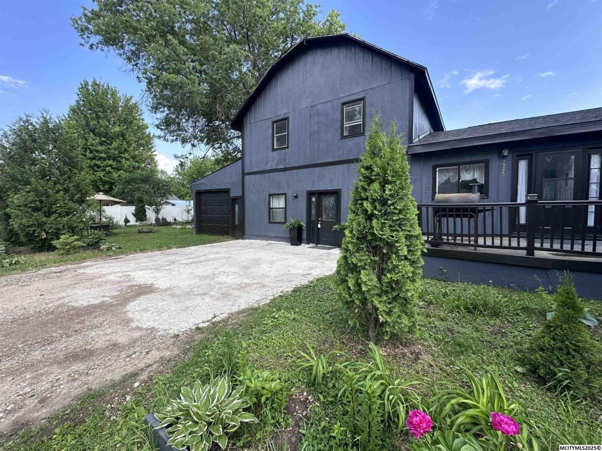 MLS #250415 image #0