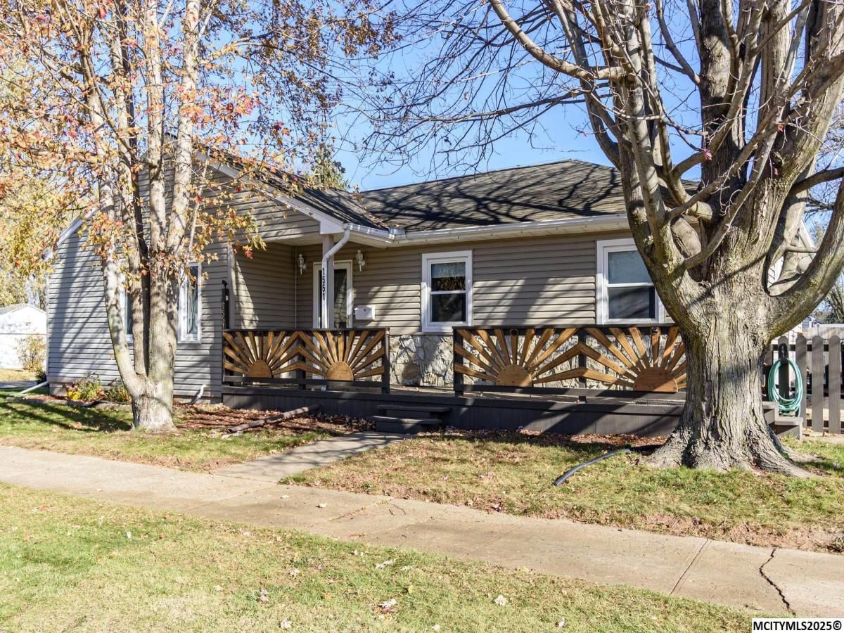 MLS #250433 image #0