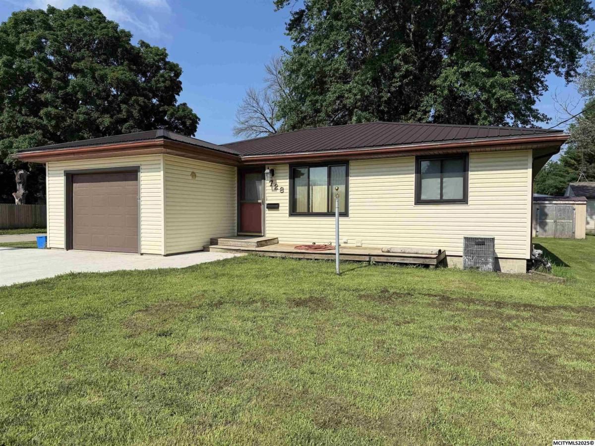 MLS #250489 image #0