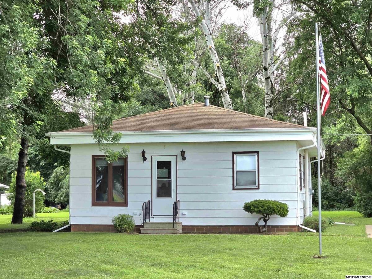 MLS #250512 image #0