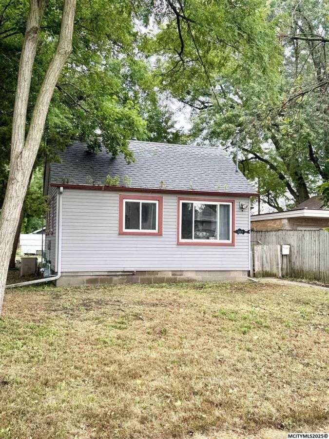 MLS #250687 image #0