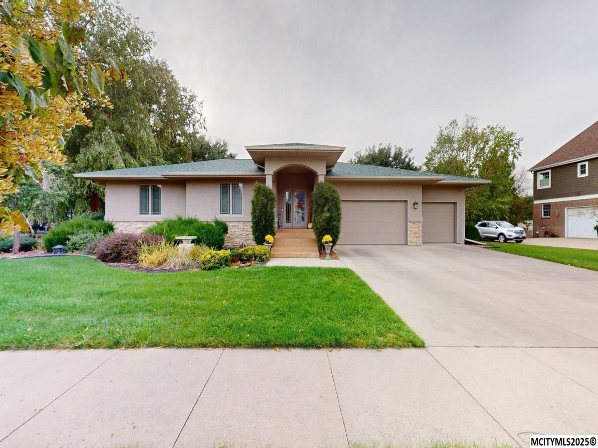 MLS #250711 image #0