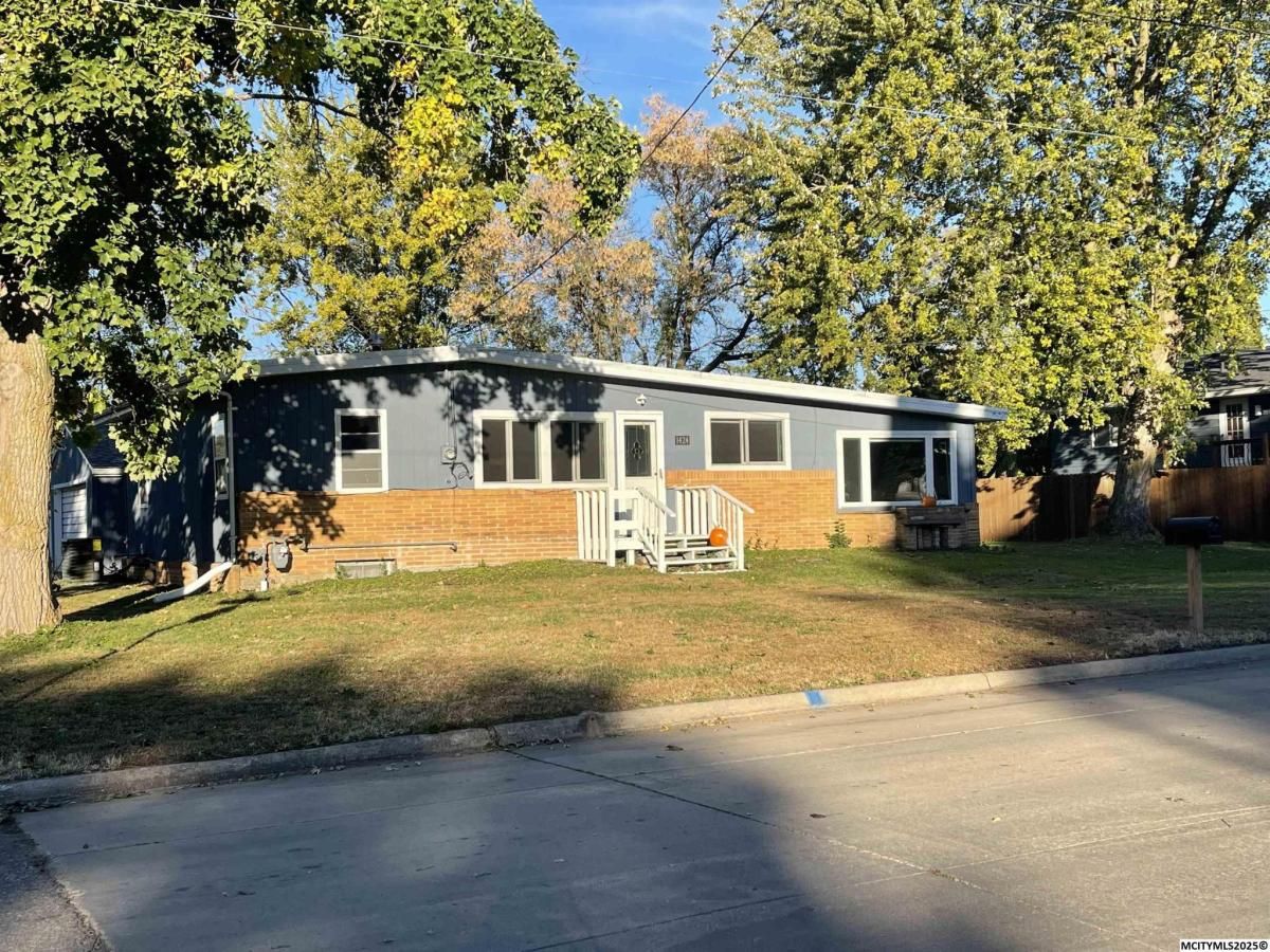 MLS #250747 image #0