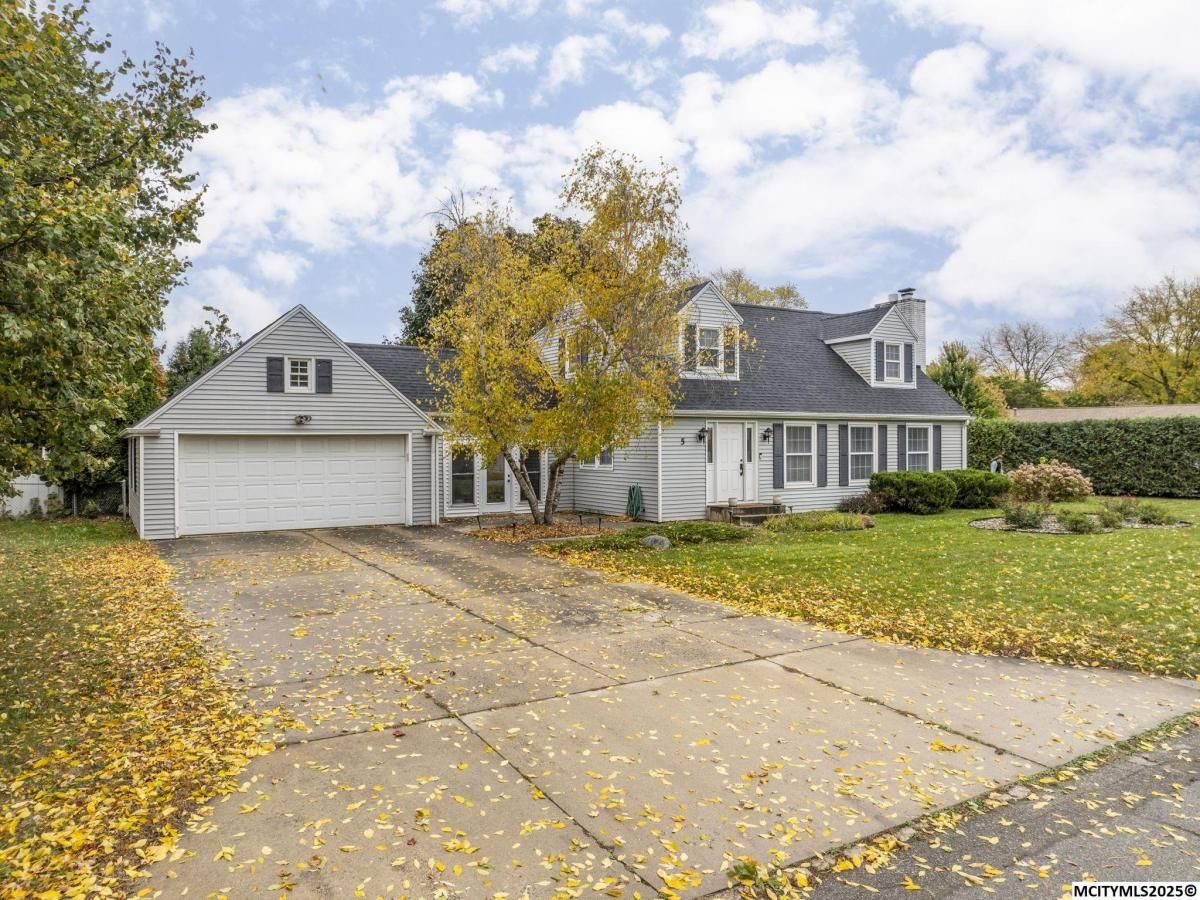 MLS #250775 image #0