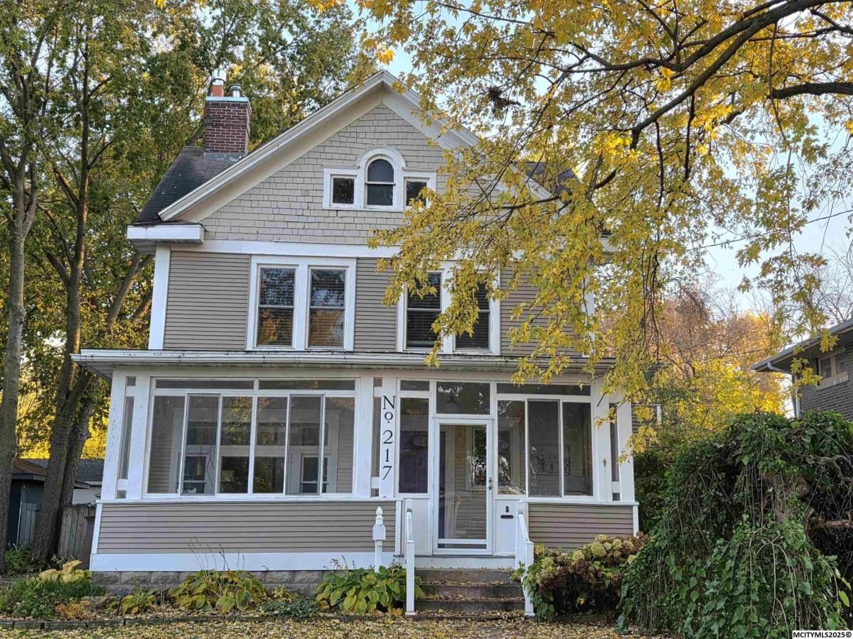 MLS #250806 image #0