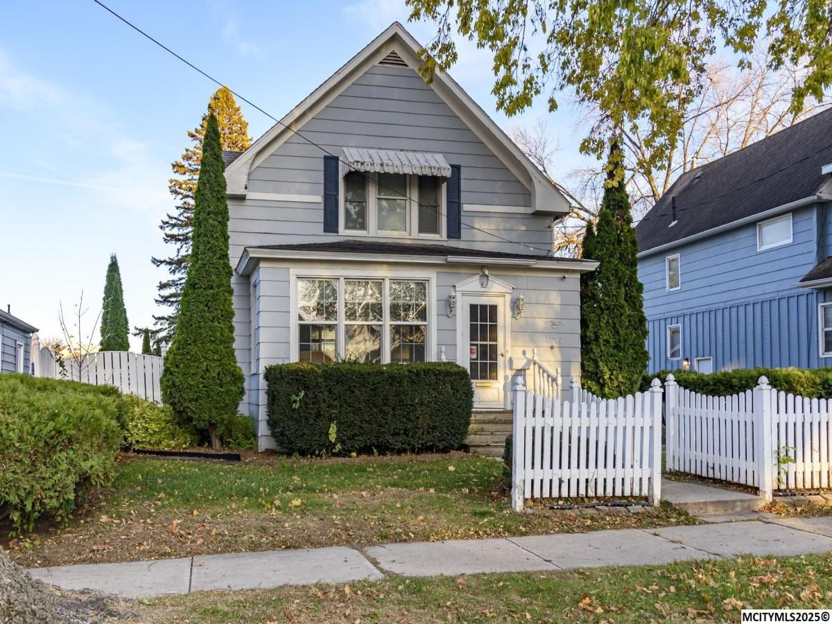 MLS #250814 image #0