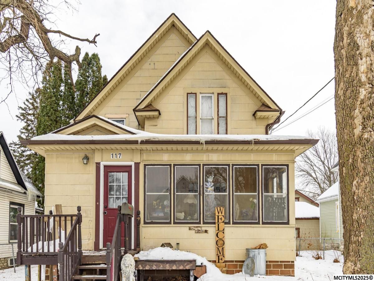 MLS #250889 image #0