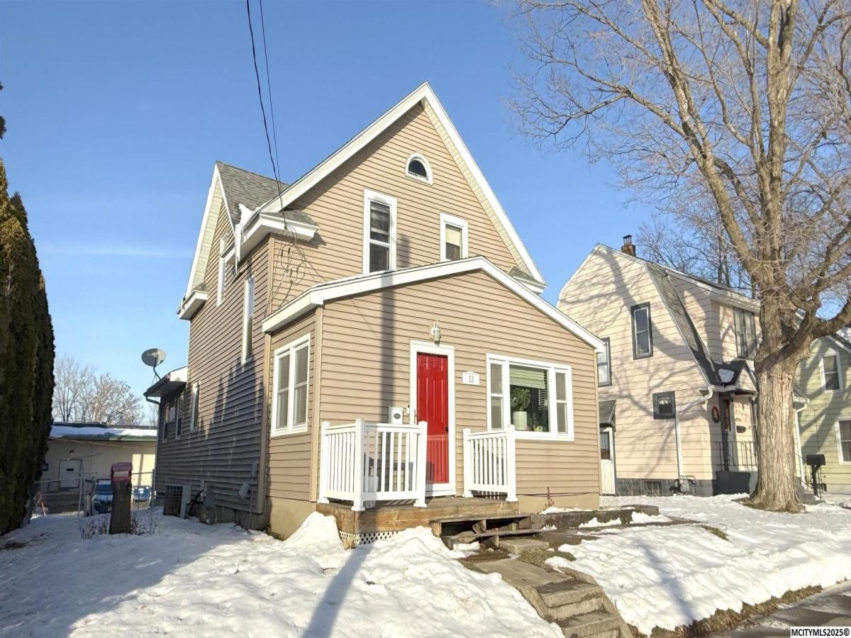 MLS #250901 image #0