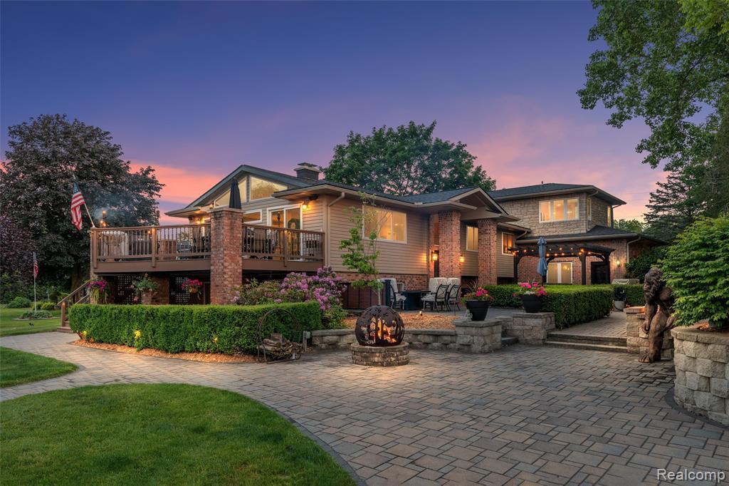 MLS #20261038555 image #0