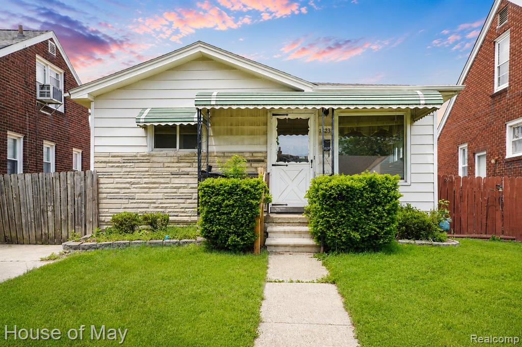 MLS #20261038573 image #0