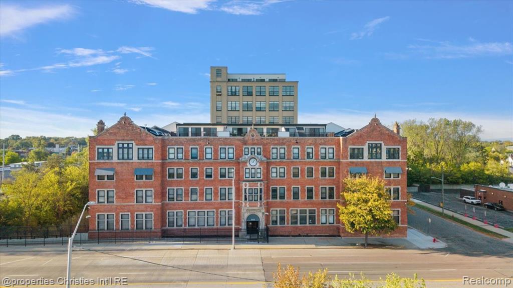 MLS #20261043009 image #0