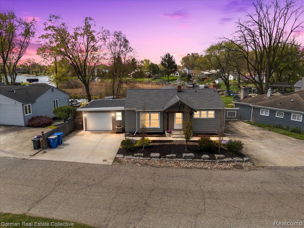 MLS #20261044022 image #0