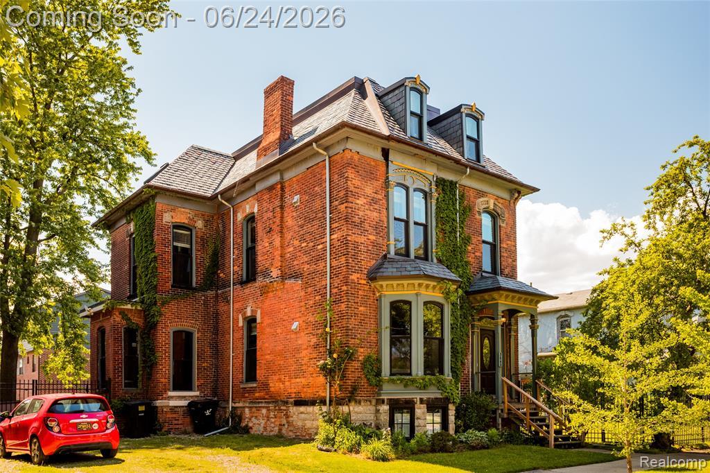 MLS #20261046980 image #0