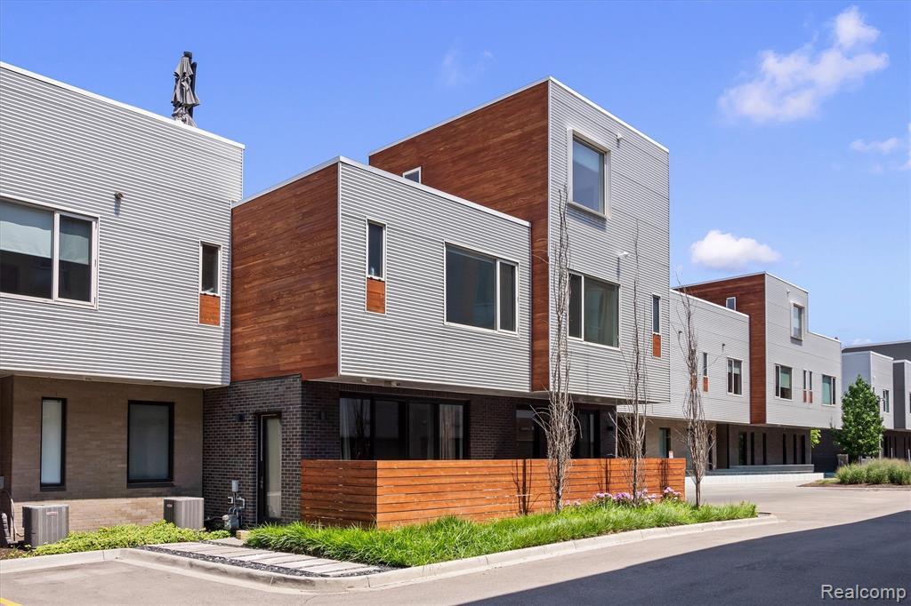 MLS #20261054483 image #0