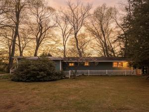 MLS #25026037 image #0