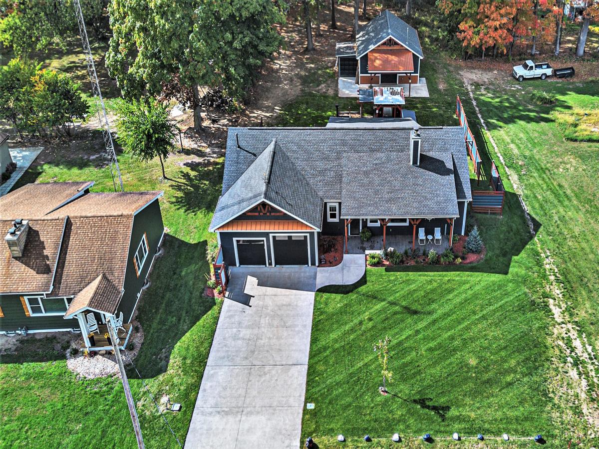 MLS #25052445 image #0