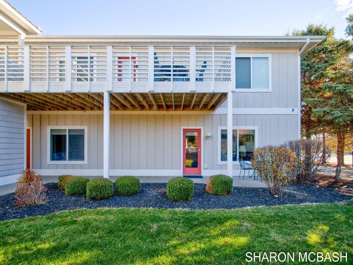 MLS #25058907 image #0