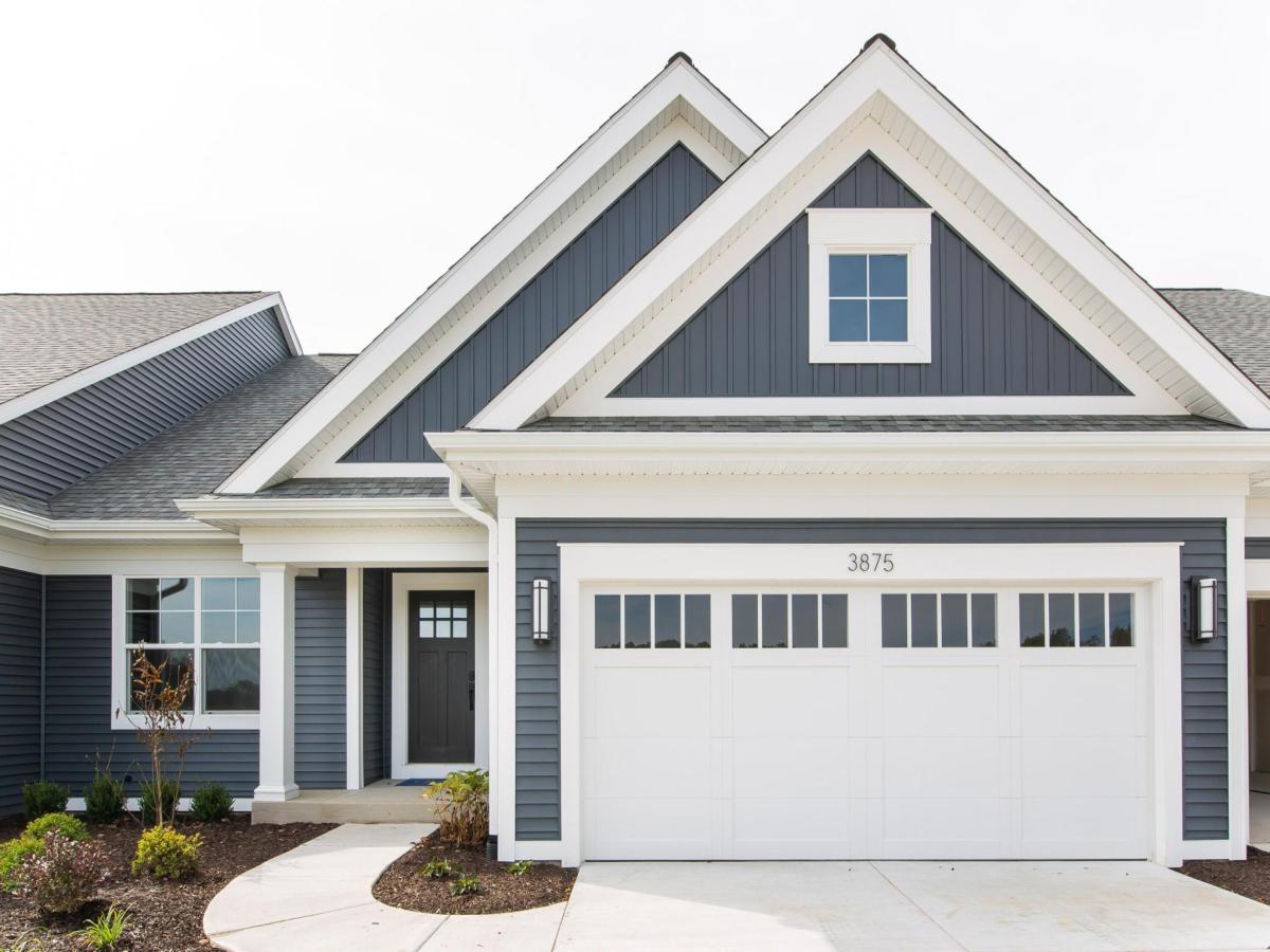 MLS #26005805 image #0