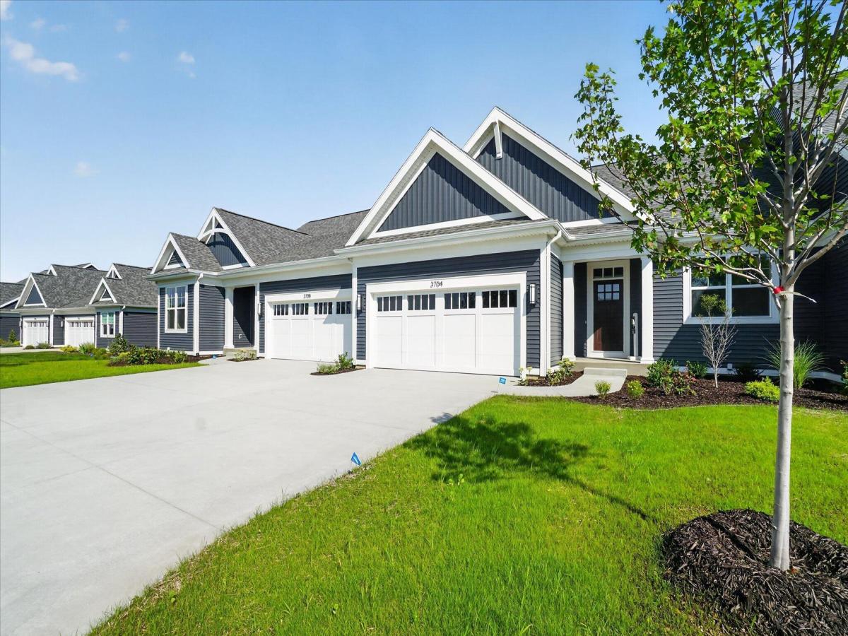 MLS #26005805 image #0