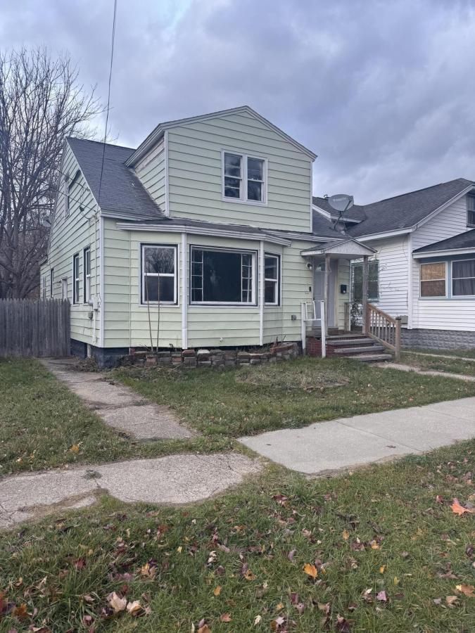 MLS #26006306 image #0