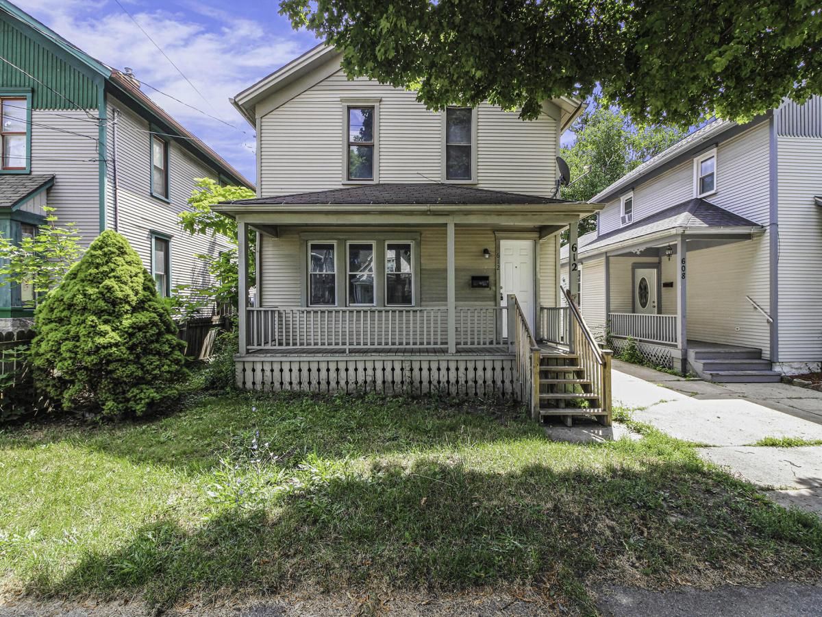 MLS #26008561 image #0